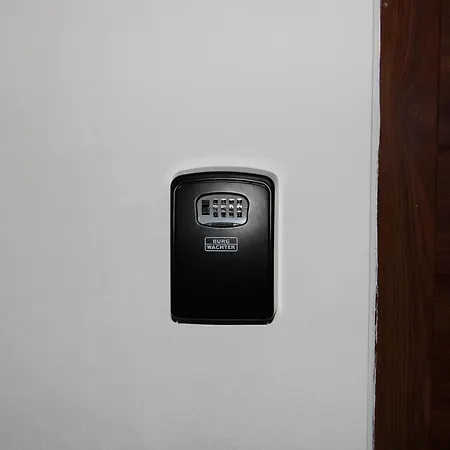 Vadvirag Apartment *